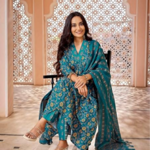 Viscose-Floral-Printed-Flared-Kurta-Pant-with-Dupatta